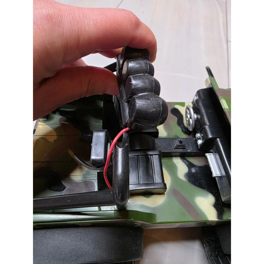 MerchSource Toy RC 4x4 Camo Jeep Off-Road Truck DX2013B Camouflage‎ No Remote